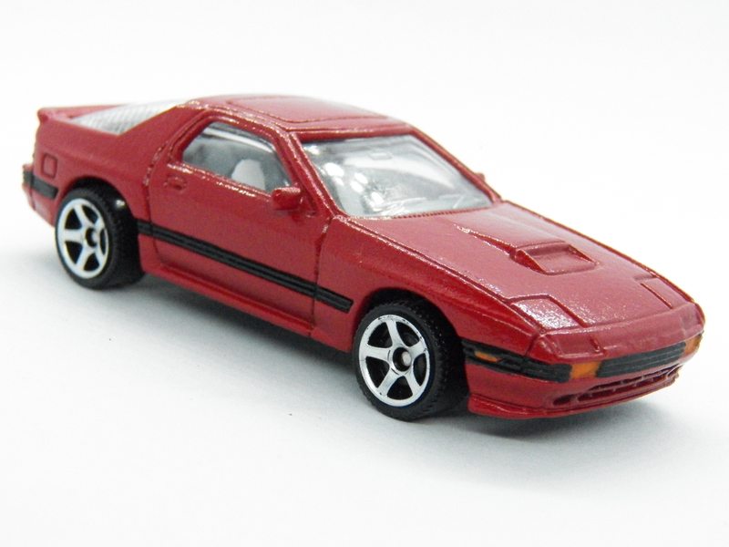 Illustration for article titled RadCast 2nd Gen Mazda RX7 Turbo